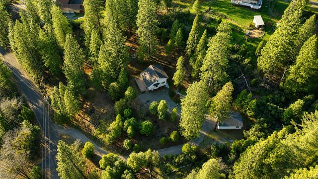 3800 Dogwood Ln, Placerville, CA 95667