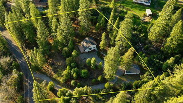 3800 Dogwood Ln, Placerville, CA 95667