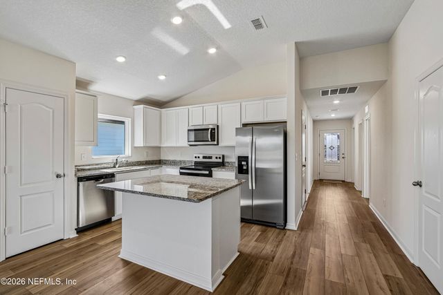 8941 ANGELS LANDING Court, Jacksonville, FL 32234