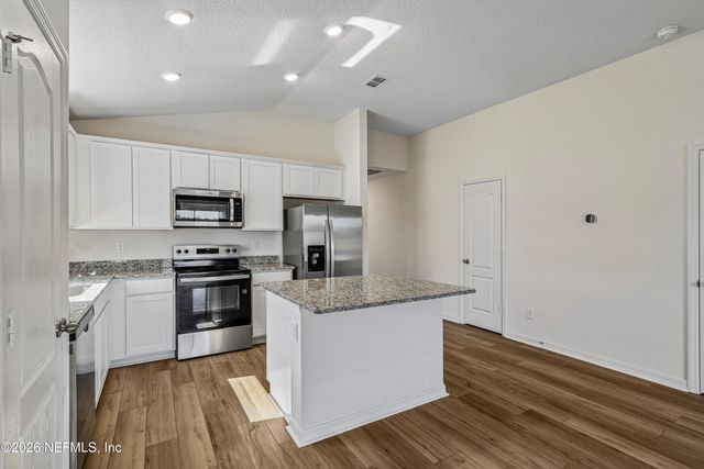 8941 ANGELS LANDING Court, Jacksonville, FL 32234