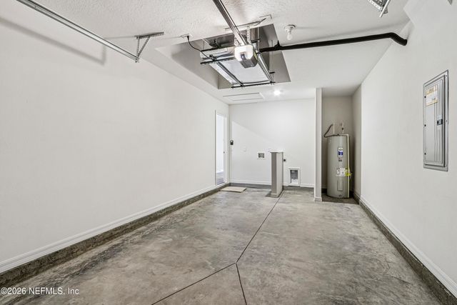 8941 ANGELS LANDING Court, Jacksonville, FL 32234
