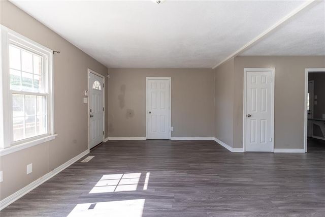 3129 NW 41st Street, Warr Acres, OK 73112