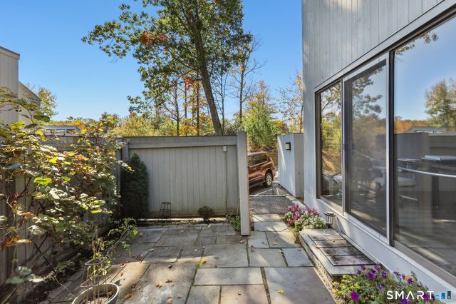 5 Melon Lane 5, Ridgefield, CT 06877