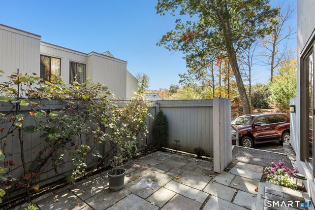 5 Melon Lane 5, Ridgefield, CT 06877