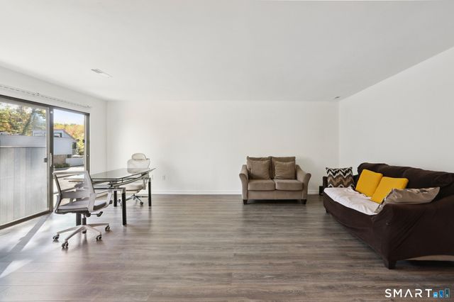 5 Melon Lane 5, Ridgefield, CT 06877