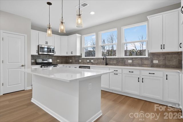 212 Ferebee Place BRX0085, Charlotte, NC 28213