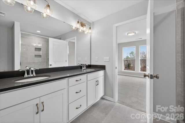 212 Ferebee Place BRX0085, Charlotte, NC 28213