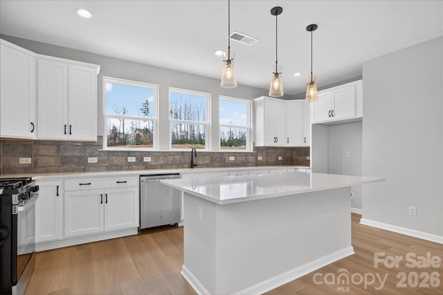 212 Ferebee Place BRX0085, Charlotte, NC 28213