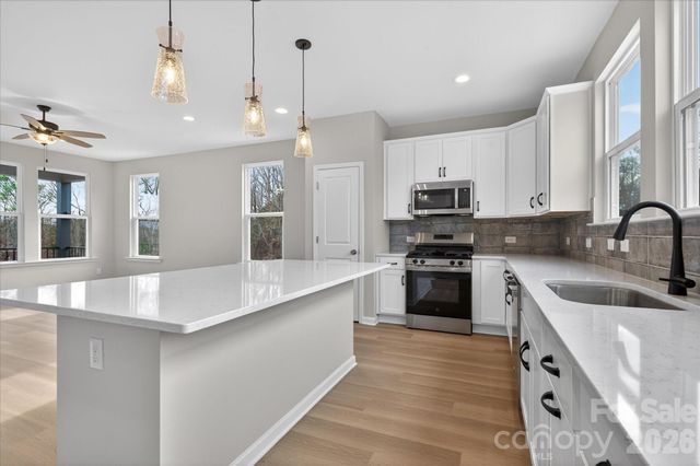 212 Ferebee Place BRX0085, Charlotte, NC 28213