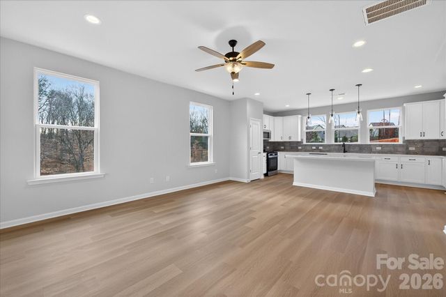 212 Ferebee Place BRX0085, Charlotte, NC 28213