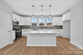 212 Ferebee Place BRX0085, Charlotte, NC 28213