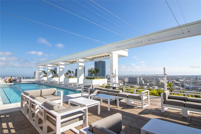 777 3RD AVENUE N 1503, St Petersburg, FL 33701