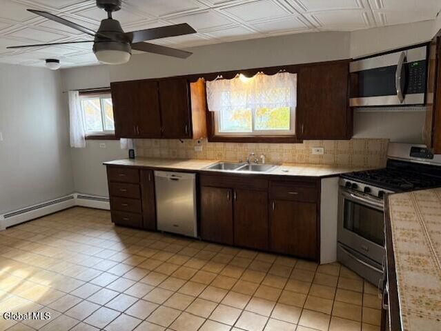 725 Snyders Corners Road, Poestenkill, NY 12140