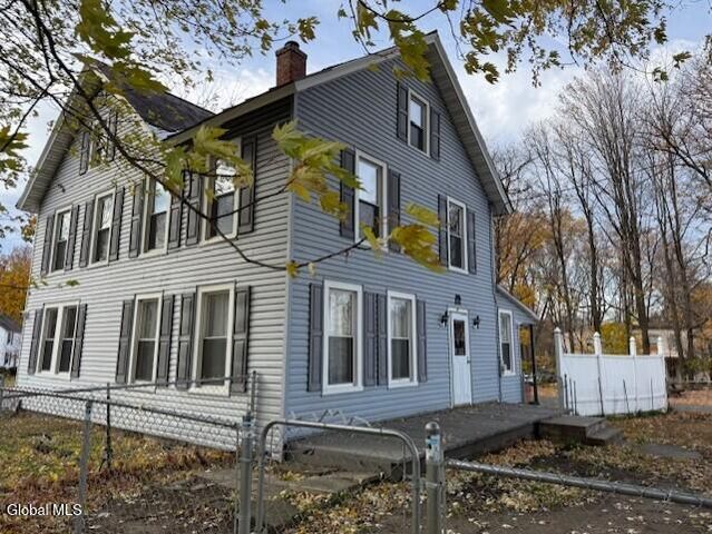 725 Snyders Corners Road, Poestenkill, NY 12140