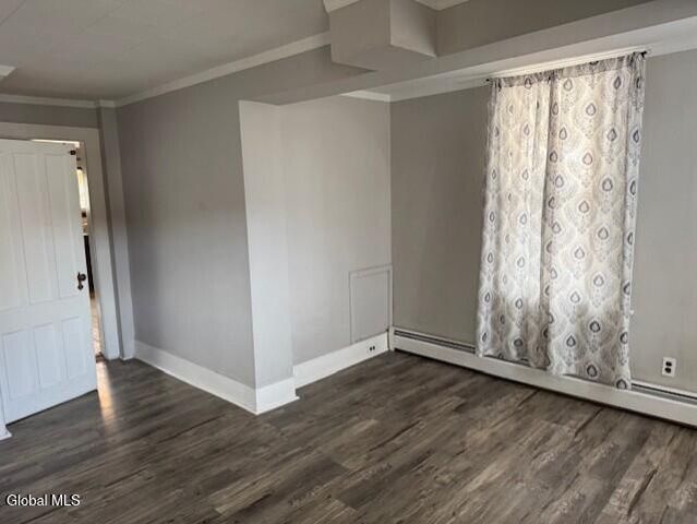 725 Snyders Corners Road, Poestenkill, NY 12140