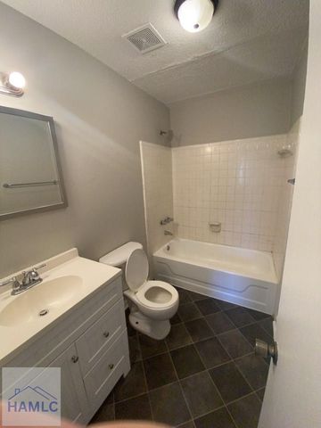 228 Pointe South Drive, Hinesville, GA 31313