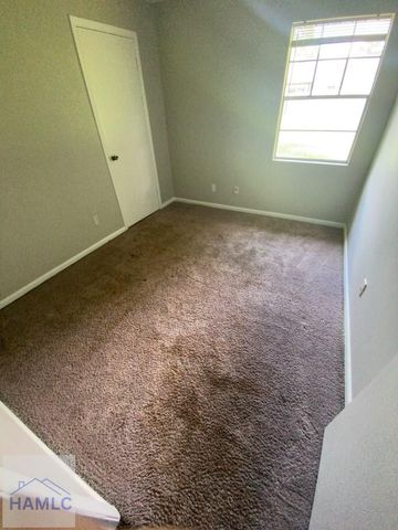 228 Pointe South Drive, Hinesville, GA 31313