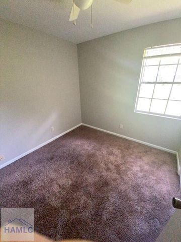 228 Pointe South Drive, Hinesville, GA 31313