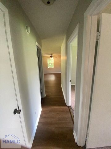 228 Pointe South Drive, Hinesville, GA 31313