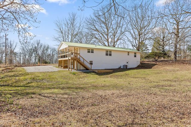 120 Dennis Road, Trenton, GA 30752