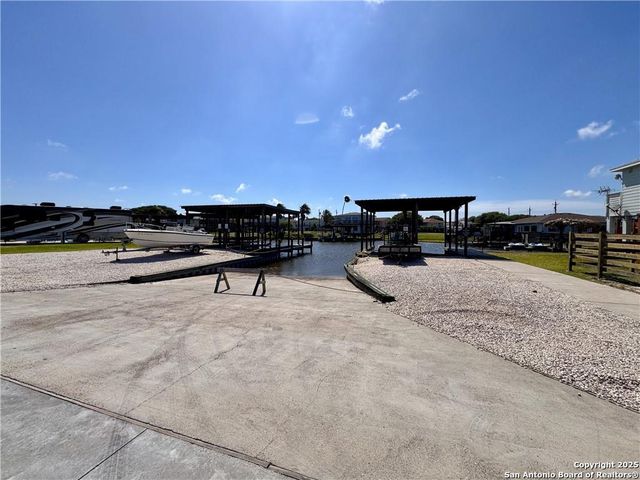 101 Caribbean Dr Unit 27, Corpus Christi, TX 78418