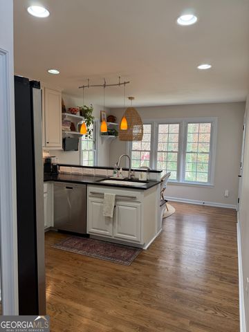 3030 Wellcrest Drive NW, Kennesaw, GA 30152