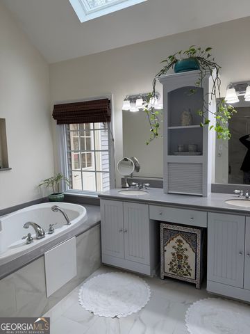 3030 Wellcrest Drive NW, Kennesaw, GA 30152