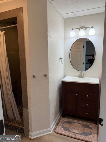 3030 Wellcrest Drive NW, Kennesaw, GA 30152