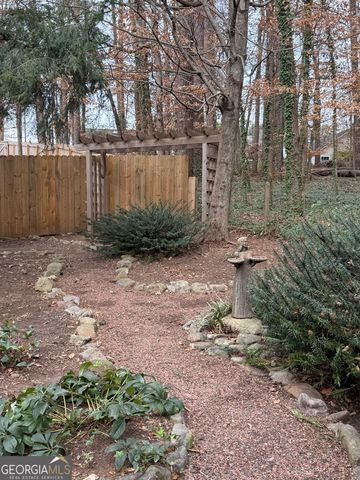 3030 Wellcrest Drive NW, Kennesaw, GA 30152