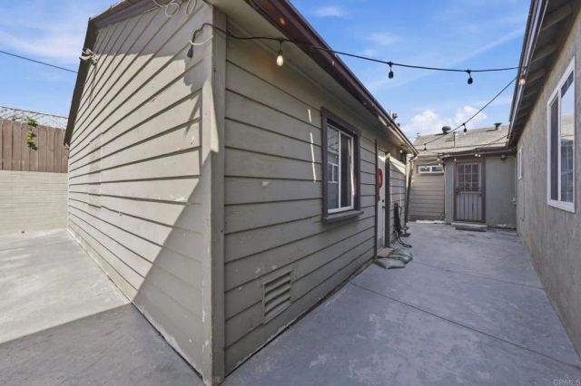 5260 La Paz Drive, San Diego, CA 92114