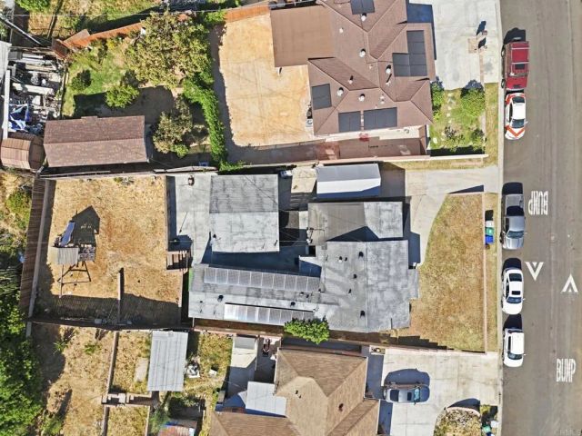 5260 La Paz Drive, San Diego, CA 92114