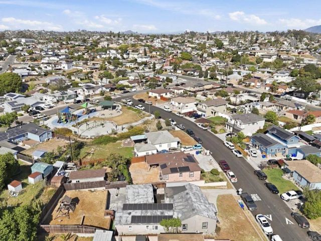 5260 La Paz Drive, San Diego, CA 92114