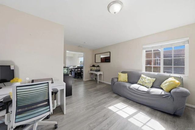 5260 La Paz Drive, San Diego, CA 92114