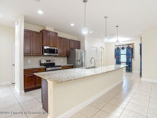 422 Challice Drive, Spring Hill, FL 34609