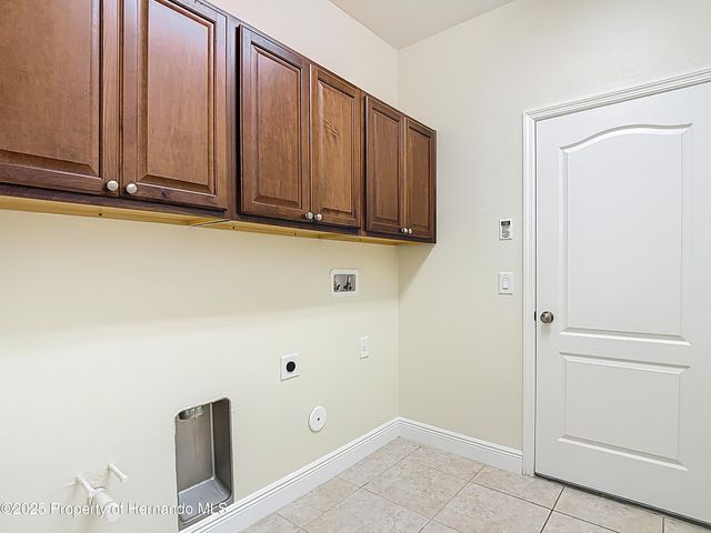 422 Challice Drive, Spring Hill, FL 34609