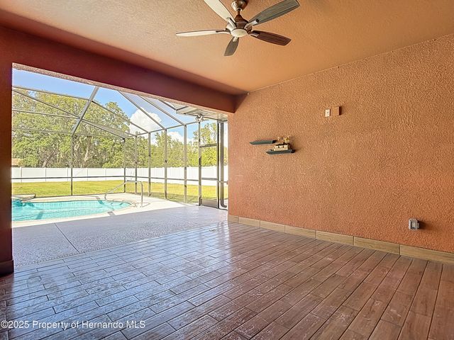 422 Challice Drive, Spring Hill, FL 34609