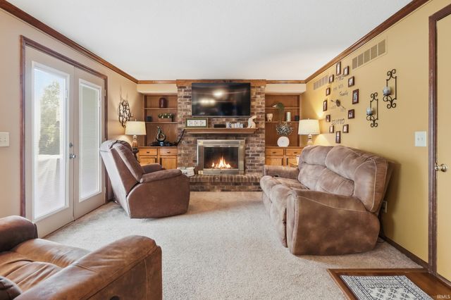 6821 Thamesford Drive, Fort Wayne, IN 46835