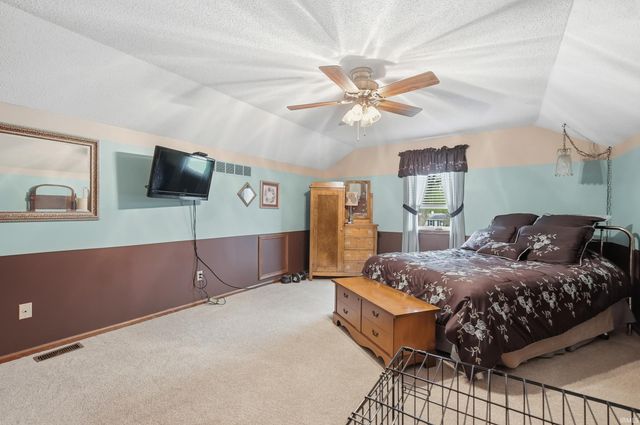 6821 Thamesford Drive, Fort Wayne, IN 46835