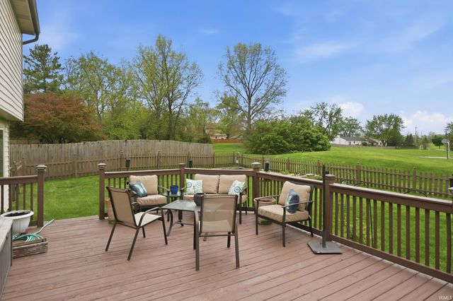 6821 Thamesford Drive, Fort Wayne, IN 46835