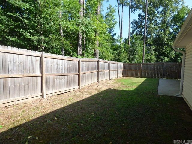 105 Kapalua Cove, Haskell, AR 72015