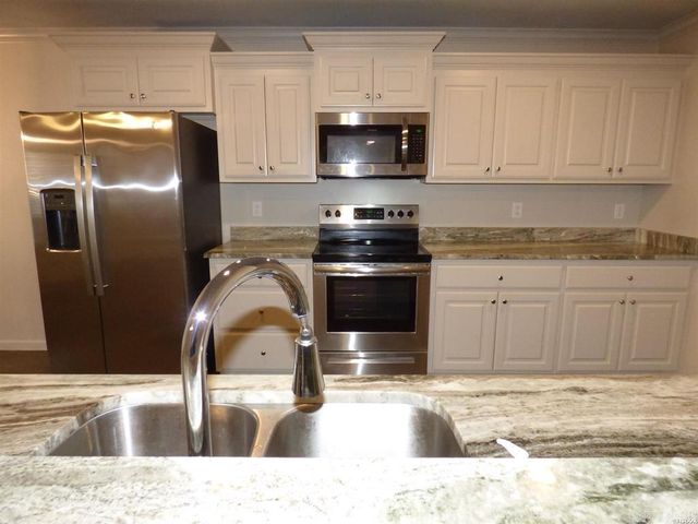 105 Kapalua Cove, Haskell, AR 72015