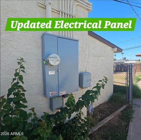 1702 N 15TH Avenue, Phoenix, AZ 85007