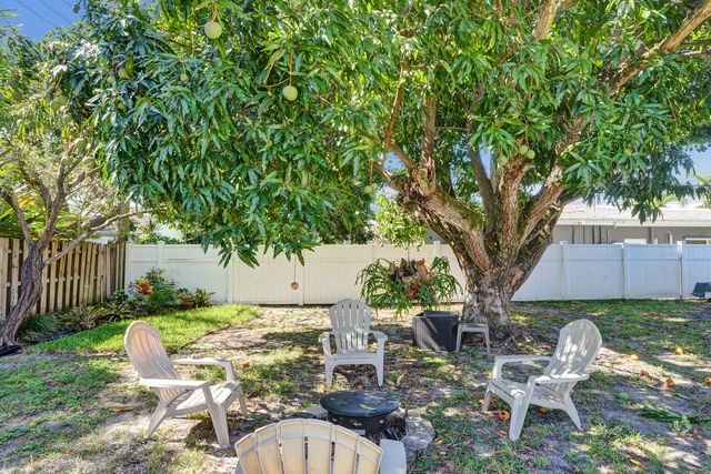 3930 NE 21st Avenue, Fort Lauderdale, FL 33308