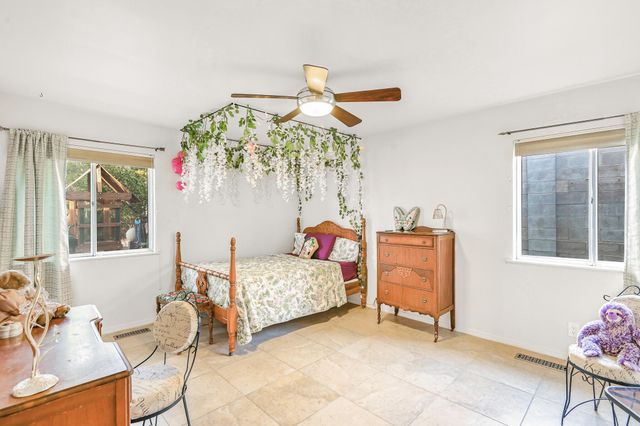13501 Cedarbrook Avenue NE, Albuquerque, NM 87111