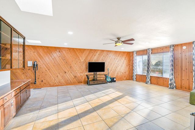13501 Cedarbrook Avenue NE, Albuquerque, NM 87111