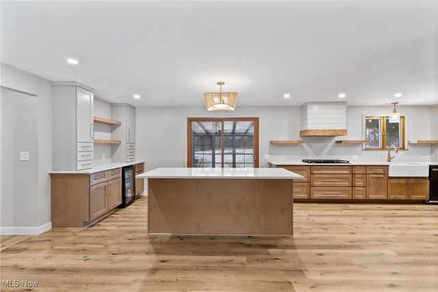 1482 Whittier Street NE, Canton, OH 44721