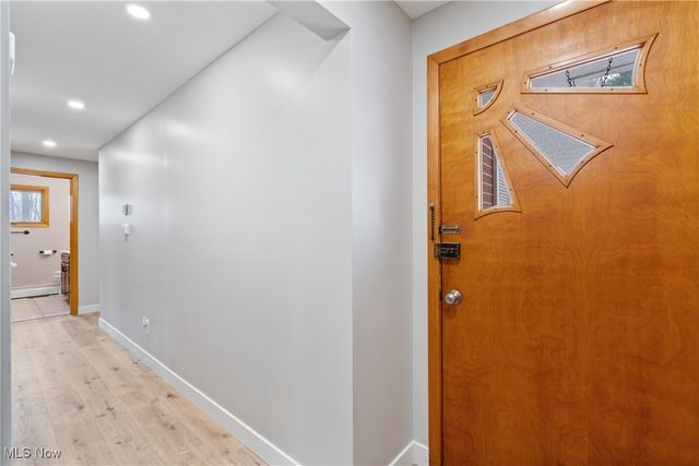 1482 Whittier Street NE, Canton, OH 44721