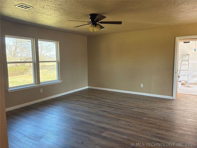 519 Park Street, Wagoner, OK 74467