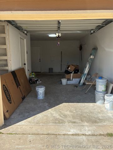 519 Park Street, Wagoner, OK 74467