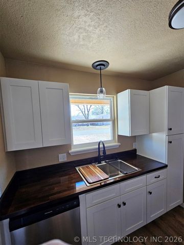 519 Park Street, Wagoner, OK 74467